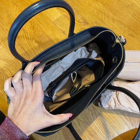 NWT MIU MIU Leather Handbag (Navy) - Picture 8 of 11